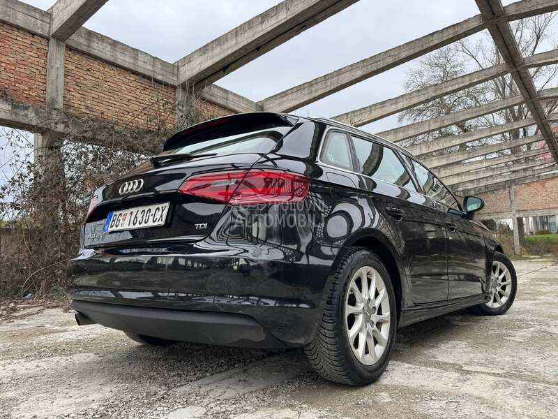 Audi A3 /LED/NAV/KOŽA/