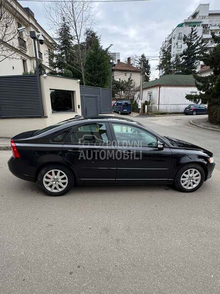Volvo S40 