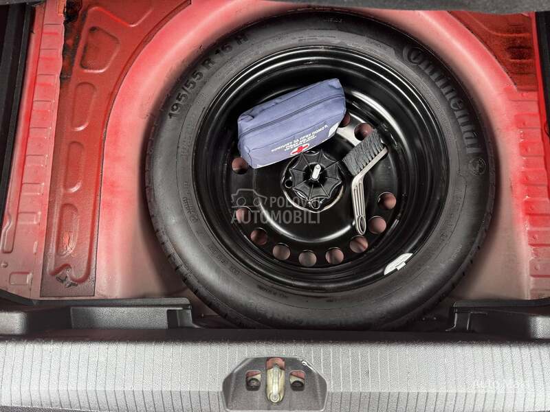 Opel Corsa E 1.0 turbo ECOTEC