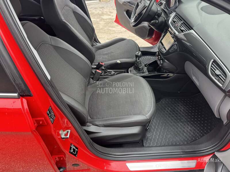 Opel Corsa E 1.0 turbo ECOTEC