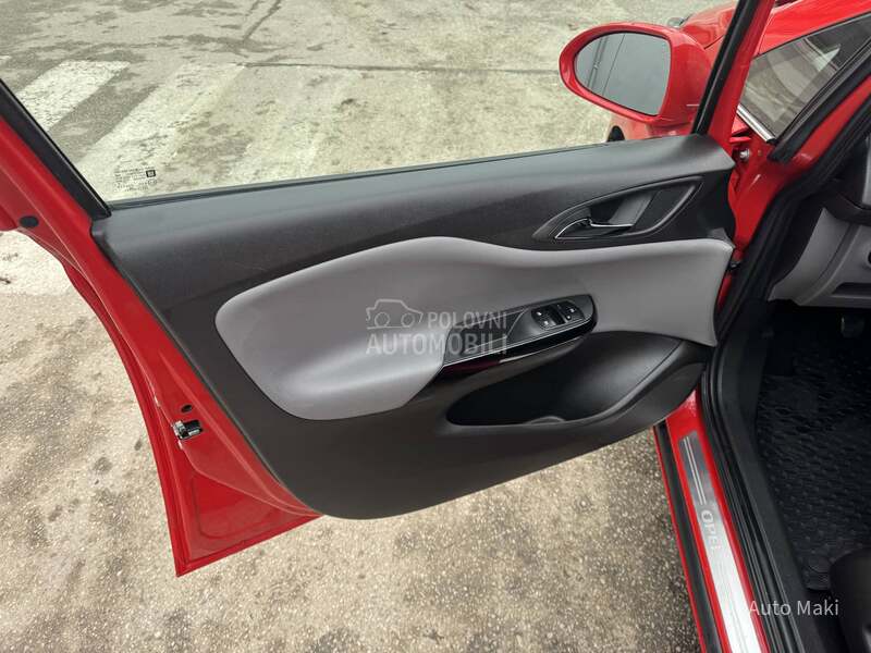 Opel Corsa E 1.0 turbo ECOTEC