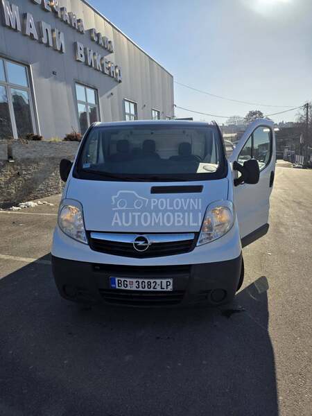 Opel Vivaro 
