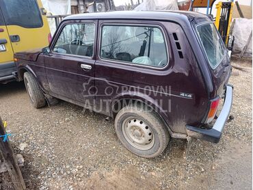 Lada Niva 