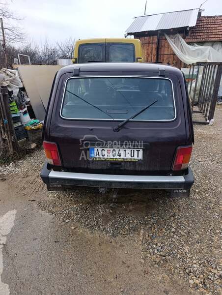Lada Niva 