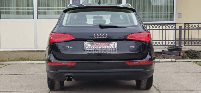 Audi Q5 2.0TDI/NAV/LED/FUL