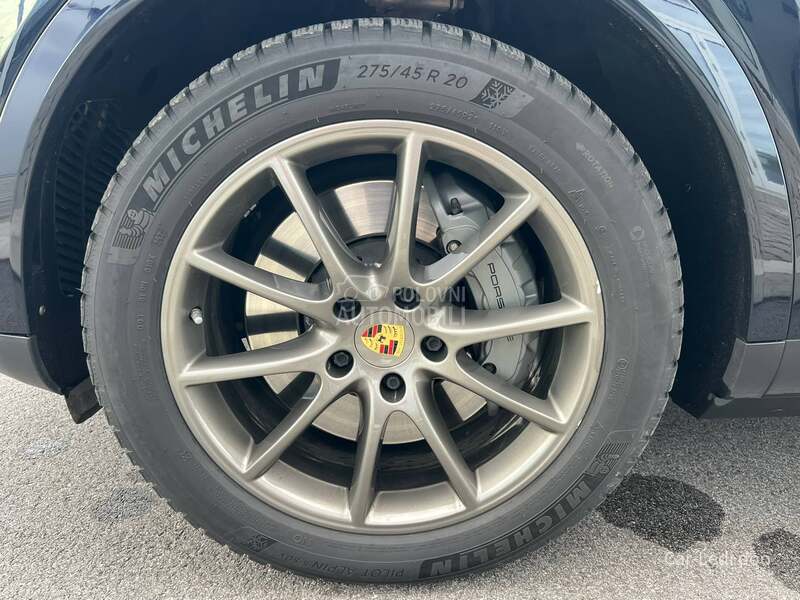 Porsche Cayenne S