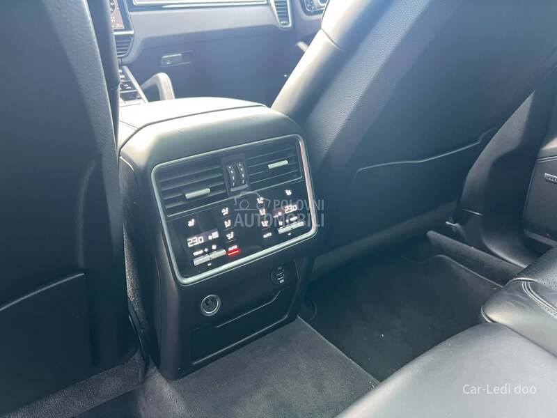 Porsche Cayenne S
