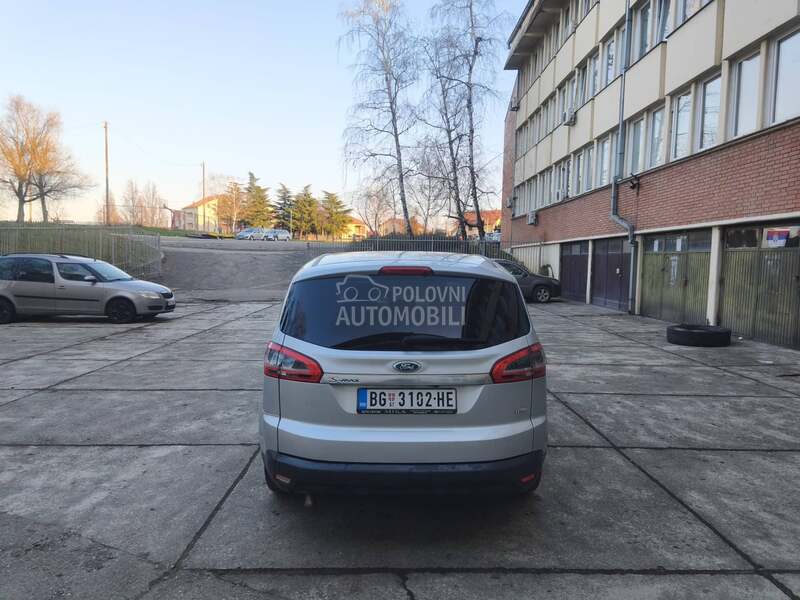 Ford S-Max 