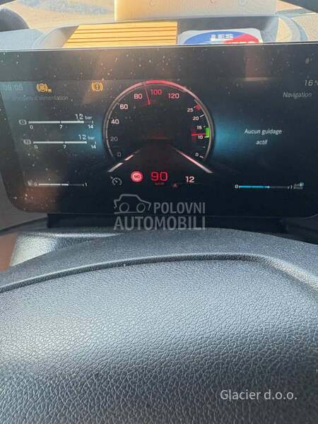 Mercedes Benz 1848 BIG SPACE