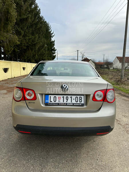 Volkswagen Jetta 