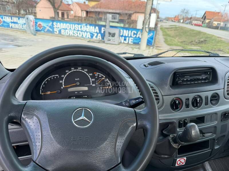 Mercedes Benz Sprinter 