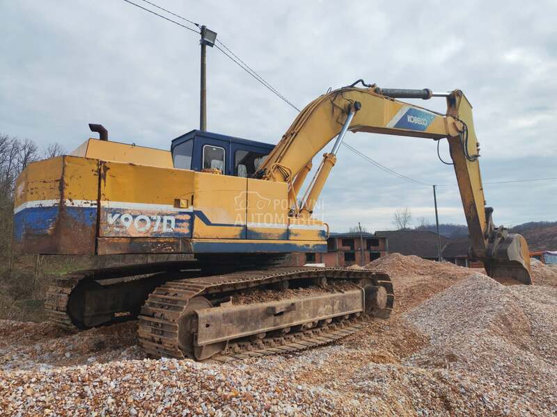 Kobelco K907D