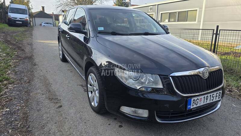 Škoda Superb 