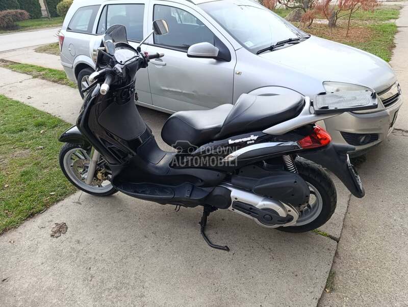 Piaggio Beverly