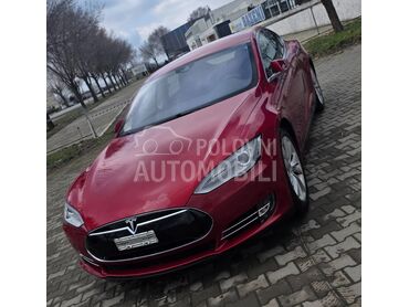 Tesla Model S S85D - 4x4 - MCU2