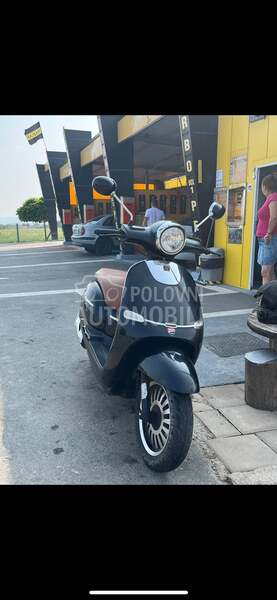 Xtreme Motors cruzer