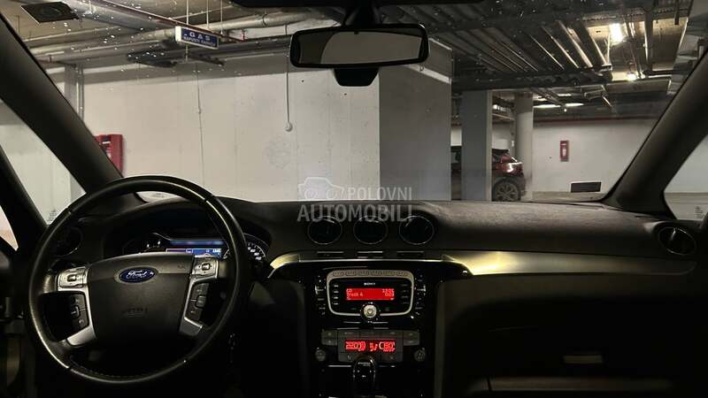 Ford S-Max 