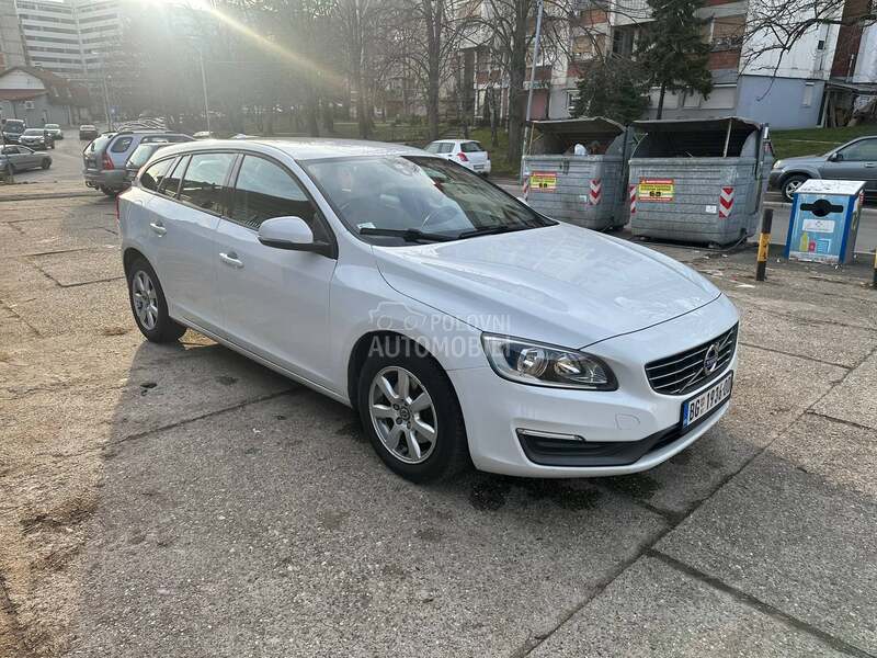 Volvo V60 