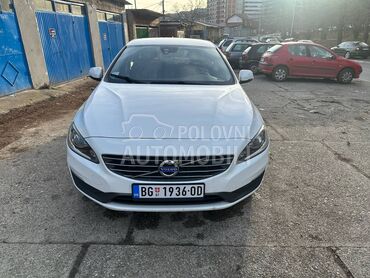 Volvo V60 