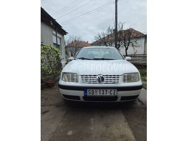 Volkswagen Bora 2.0i