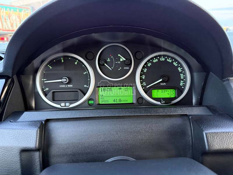 Land Rover Discovery 3 2.7