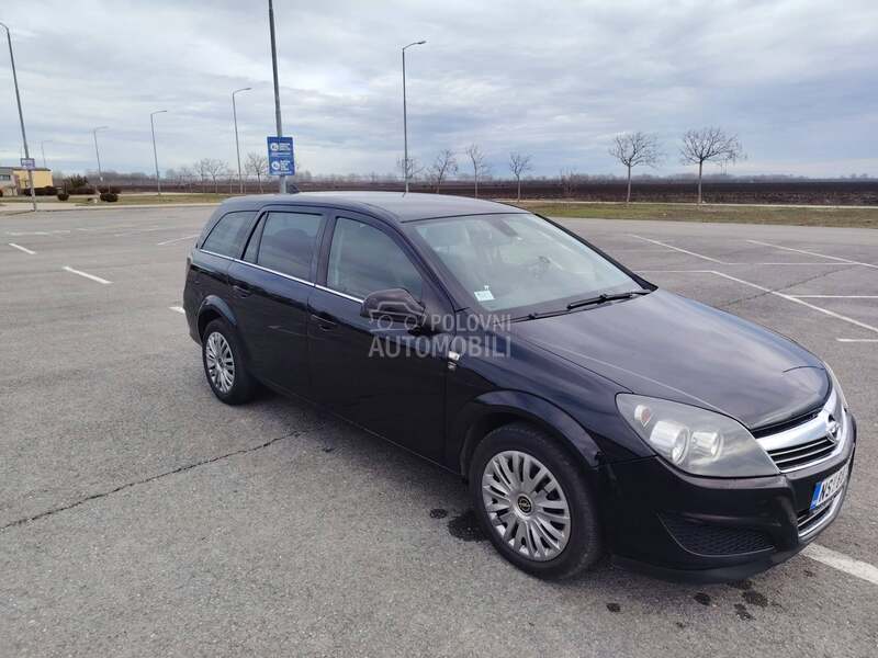 Opel Astra H 111