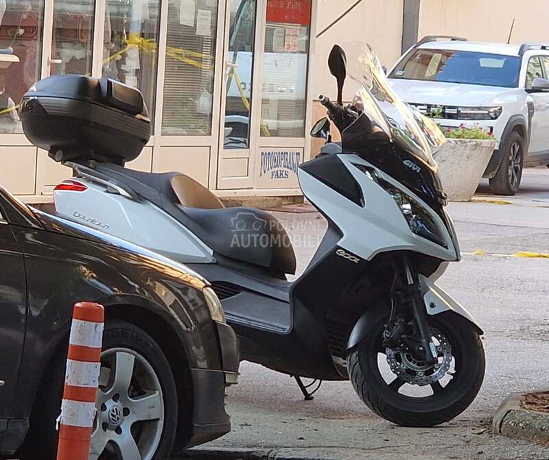 Kymco Downtown 300i