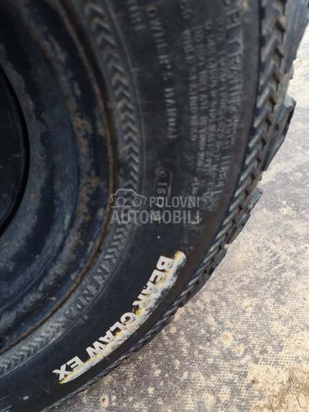 Access Motor adventure 400