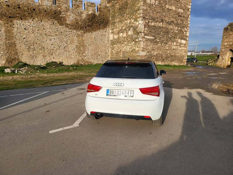 Audi A1 