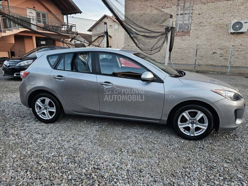 Mazda 3 1.6BEN REST TOOP