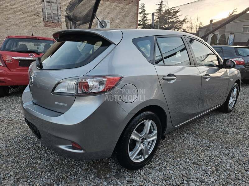 Mazda 3 1.6BEN REST TOOP