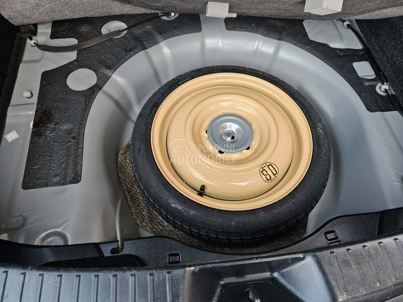 Mazda 3 1.6BEN REST TOOP