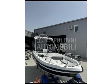 Manta Ray 420,honda 40ks,prikolica