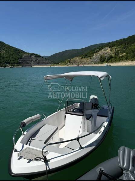 Manta Ray 420,honda 40ks,prikolica