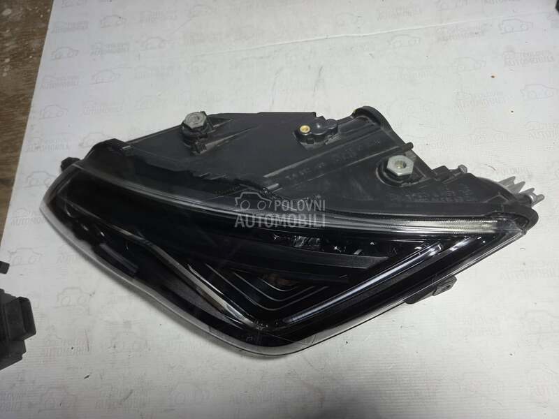 LEON 5F FAR LED MATRIX LEVI