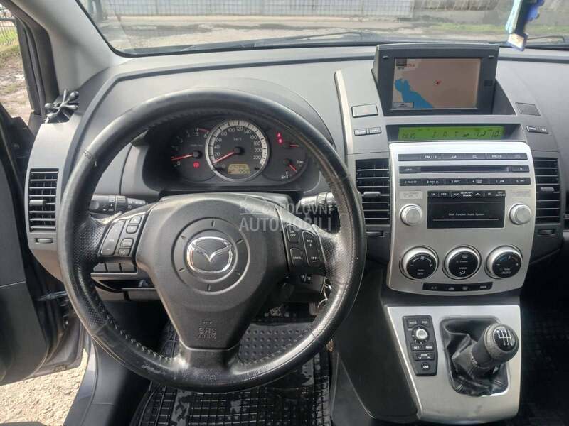 Mazda 5 