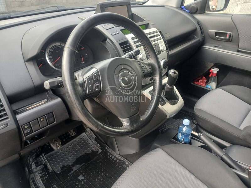 Mazda 5 