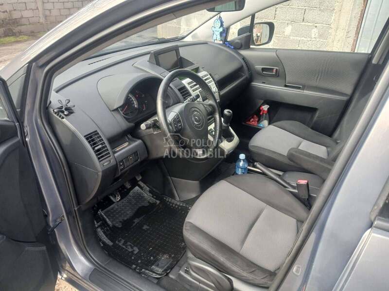 Mazda 5 