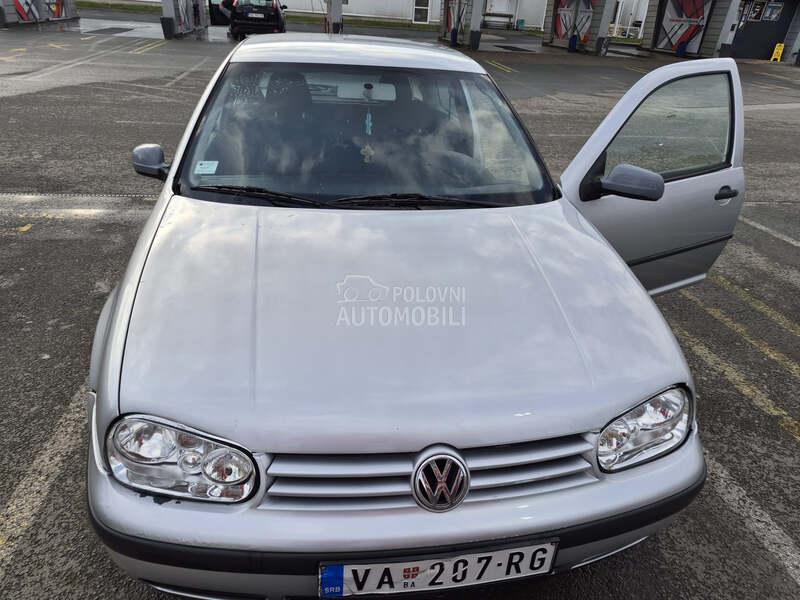 Volkswagen Golf 4 