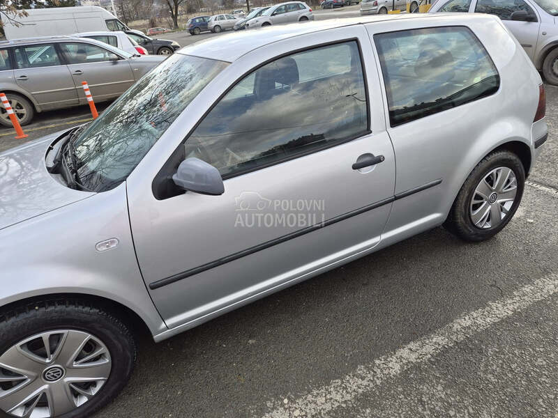 Volkswagen Golf 4 