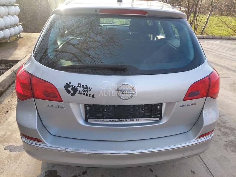 Opel Astra J 1.6cdti