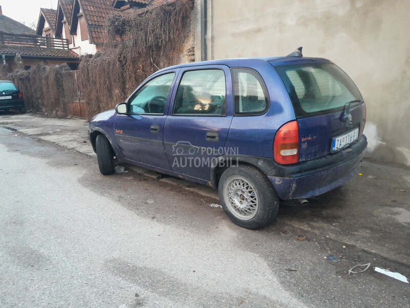 Opel Corsa B 1.4