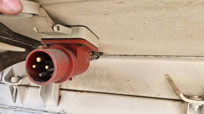 Mercedes Benz Sprinter