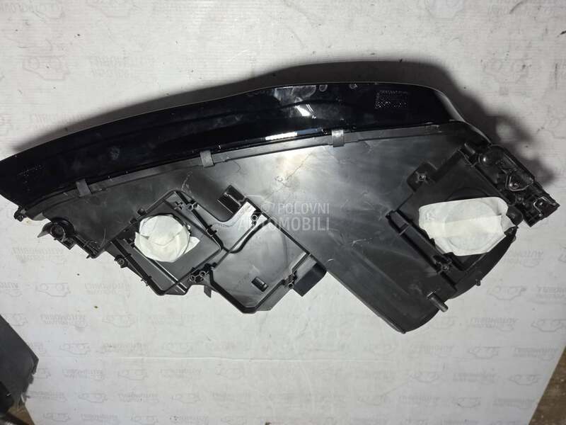 A7 XENON LED LEVI FAR