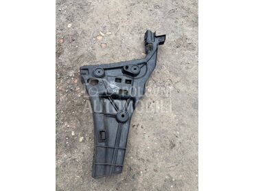 Desni nosac zadnjeg branika za Audi A3 od 2020. do 2026. god.