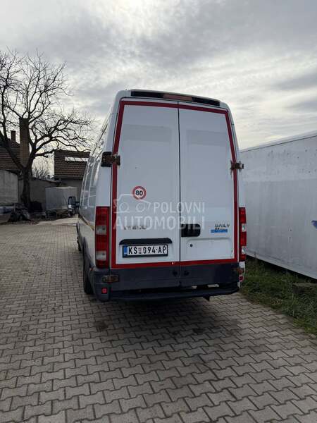 Iveco Daily 35C12V