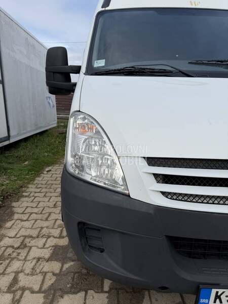 Iveco Daily 35C12V