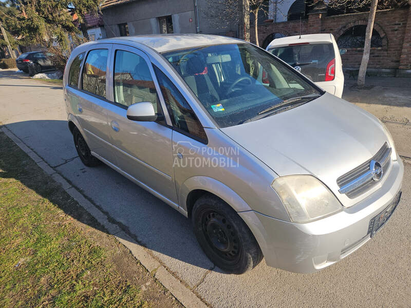 Opel Meriva 1.6 B