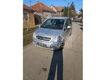 Opel Meriva 1.6 B