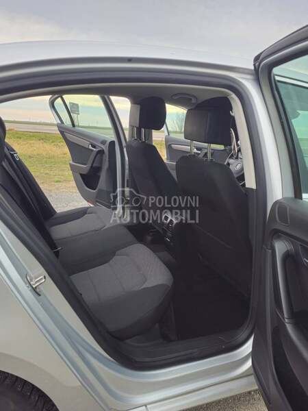 Volkswagen Passat B7 